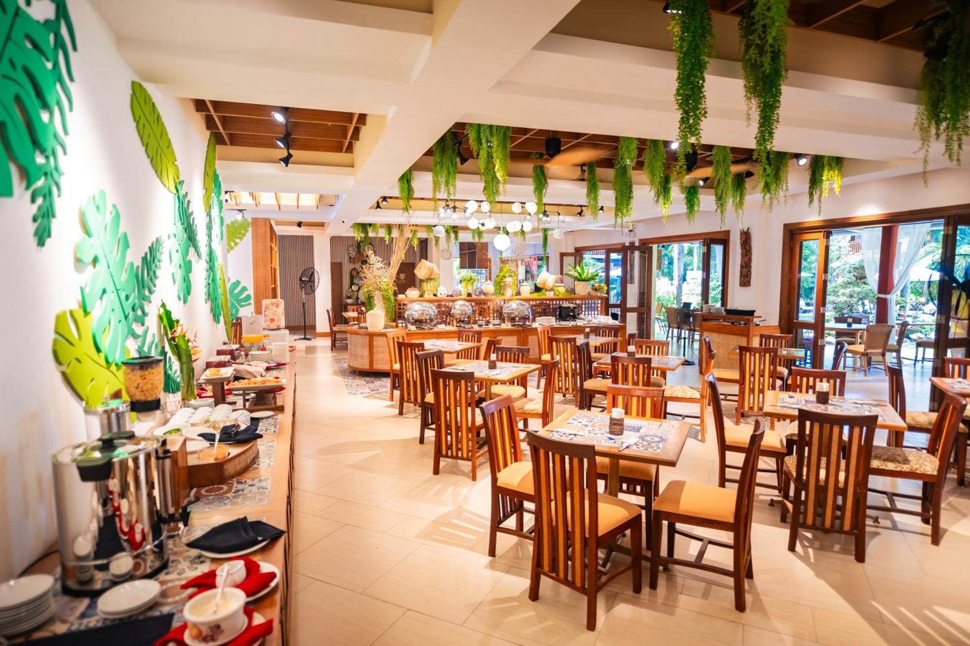 Boracay Tropics Resort Hotel Manoc-Manoc Exterior foto
