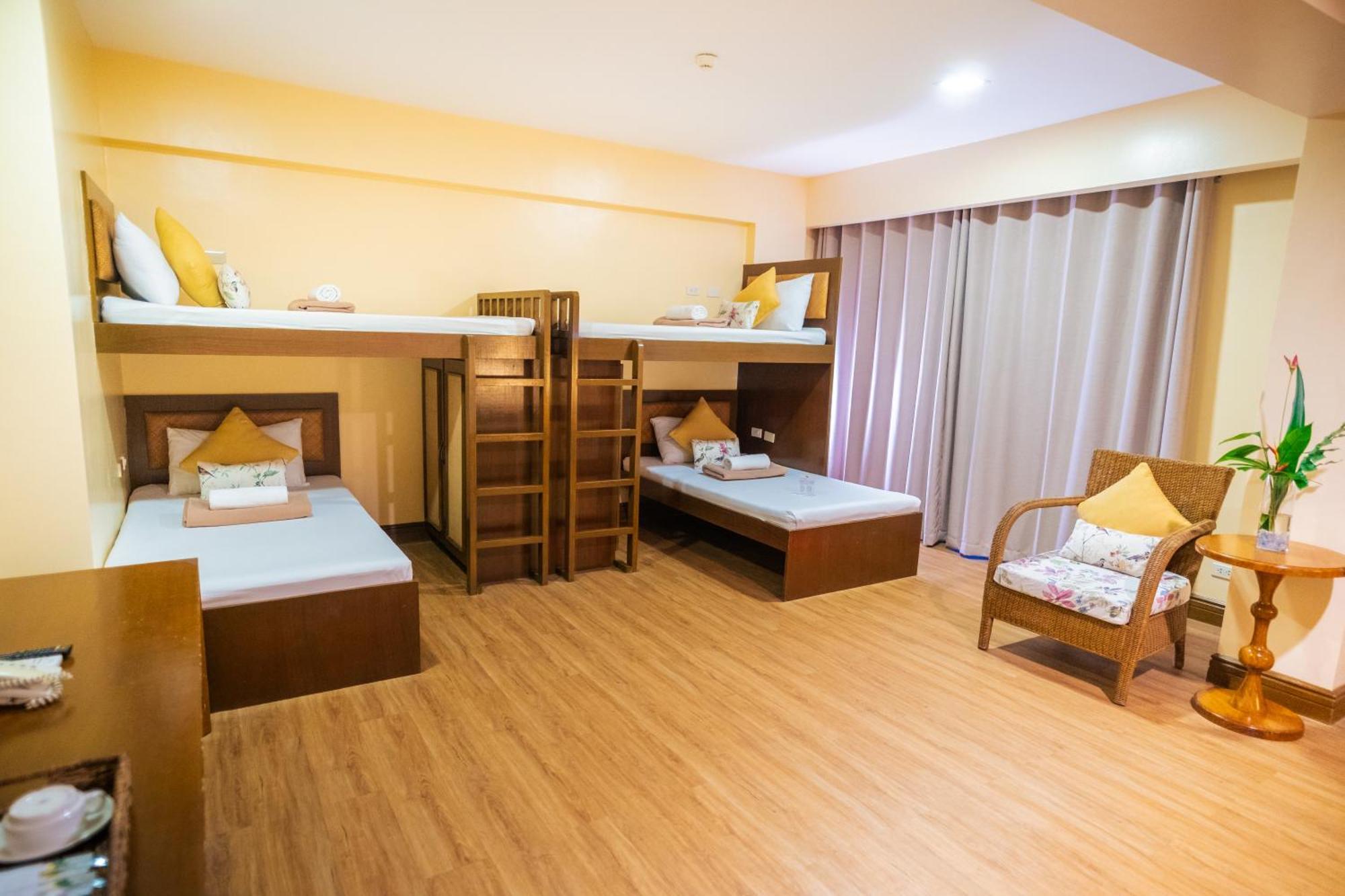 Boracay Tropics Resort Hotel Manoc-Manoc Exterior foto